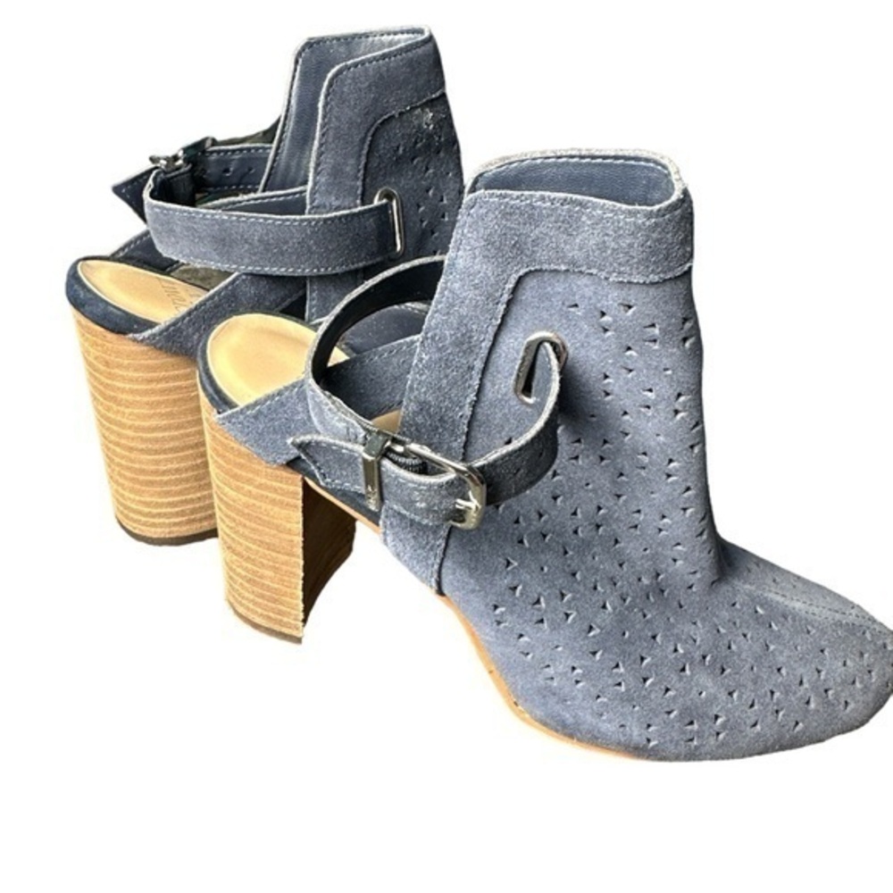 Crown & Ivy Navy Blue Suede Slingback Block Heel Size 9 Wooden Heel